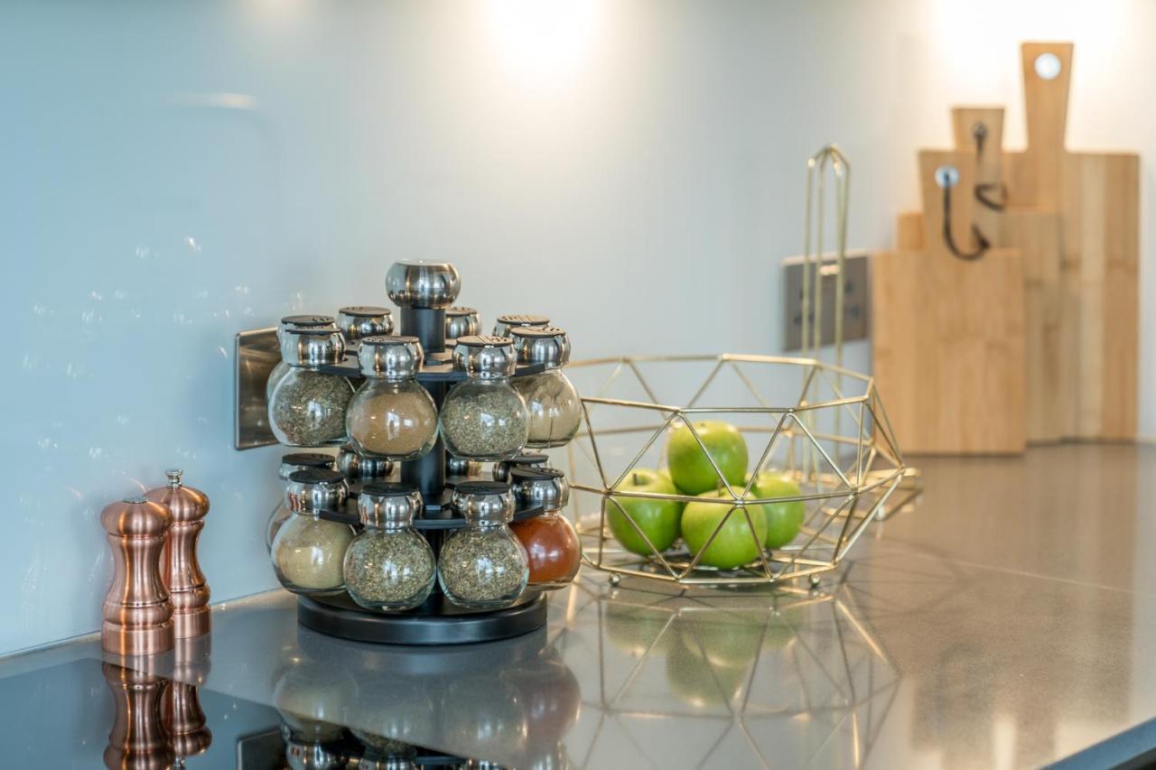 Luxurious Spacious 2Bed Suites Skyline River Views By Canary Wharf Londen Buitenkant foto